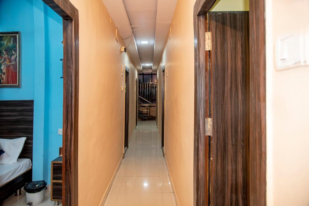 Vrindavan Comfort Inn Hajdarábád Exteriér fotografie